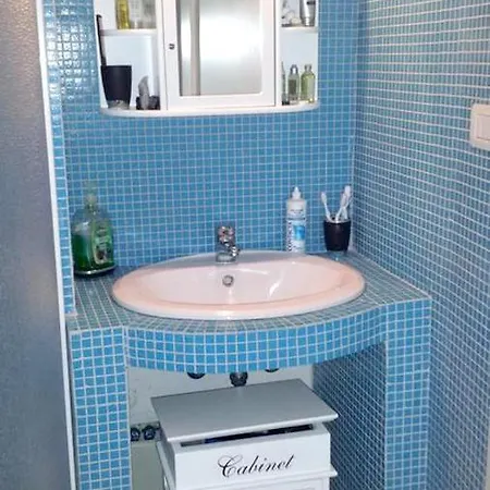 Charming In Castiglione With Terrace & Jacuzzi