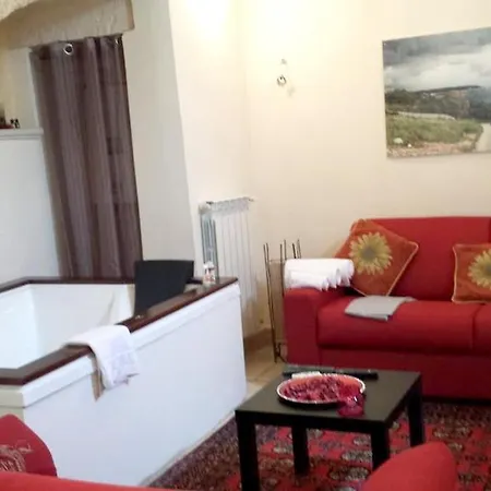 Appartement Charming In Castiglione With Terrace & Jacuzzi *