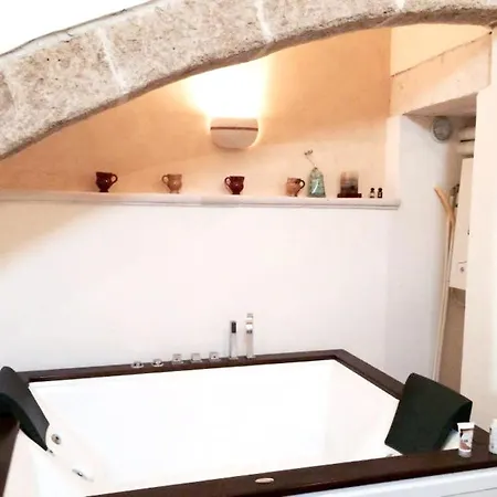 Apartment Charming In Castiglione With Terrace & Jacuzzi *