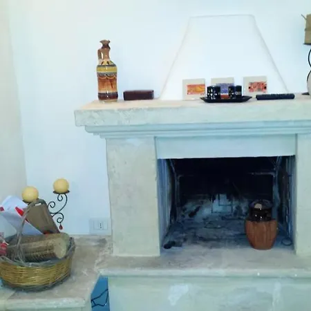 Charming In Castiglione With Terrace & Jacuzzi